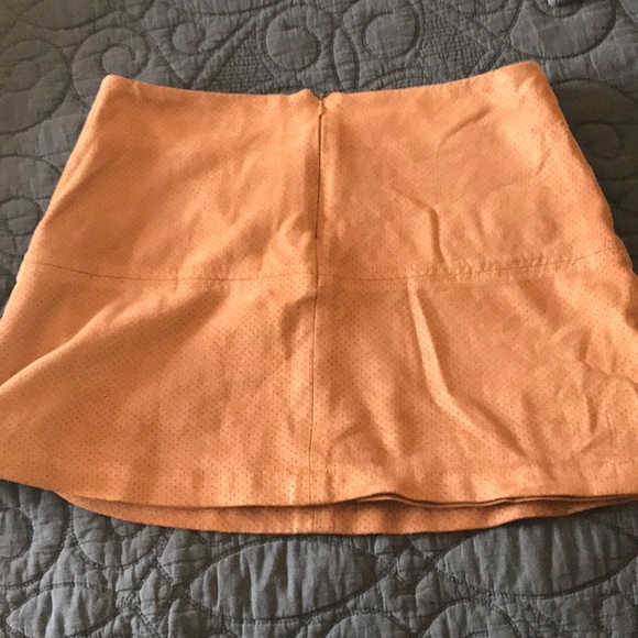 Jolt faux suede skirt size 7 - Picture 4 of 4